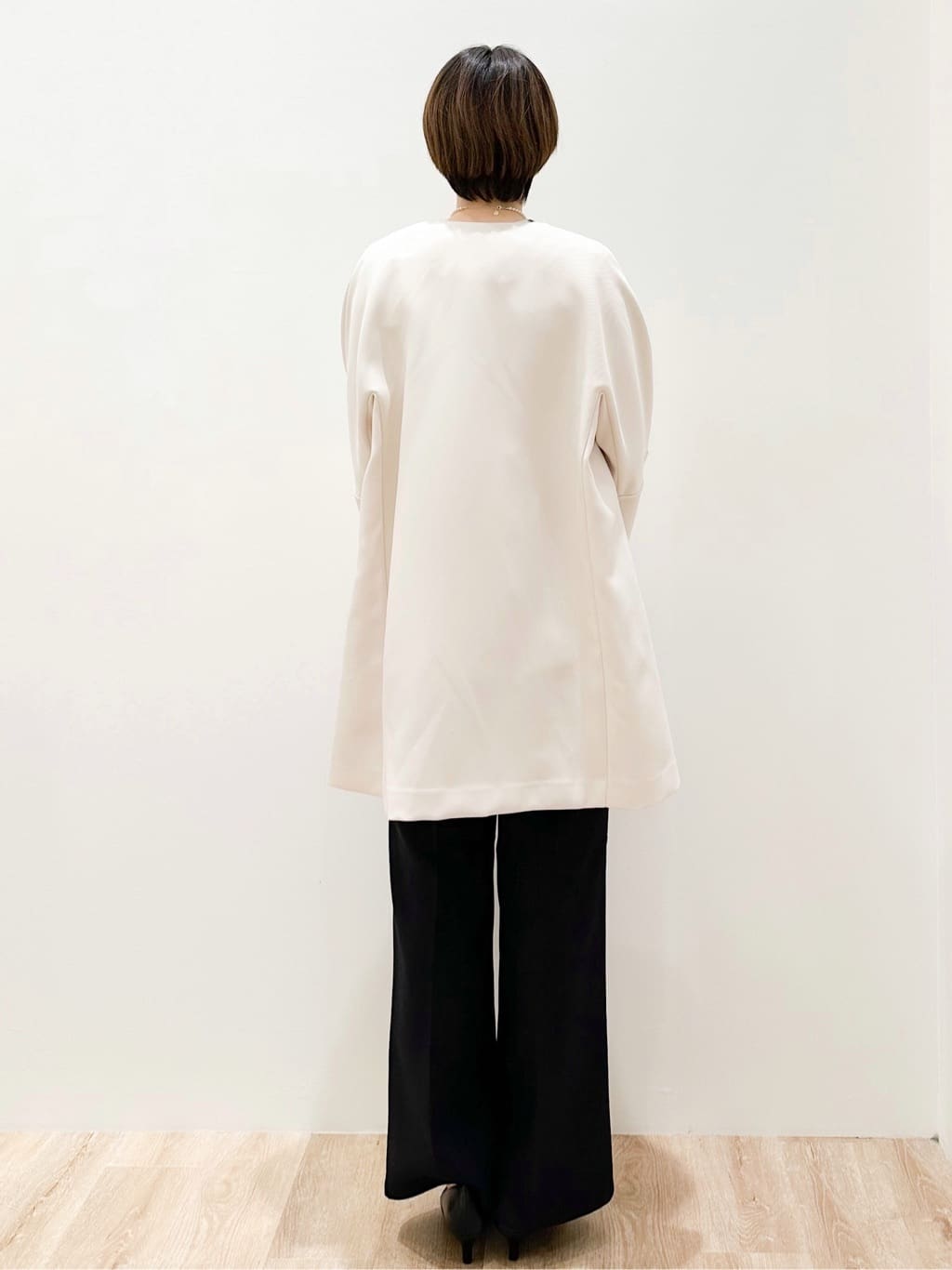 yurieさんの「OPAQUE.CLIP｜フォルムスリーブミドルコート【洗濯機OK】」を使ったコーディネート