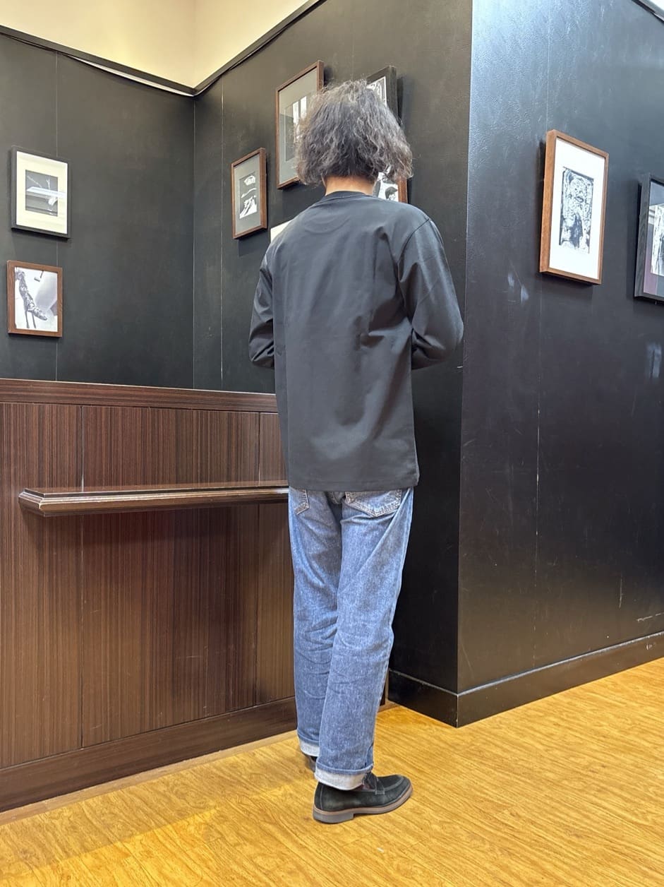 KEIさんの「TAKEO KIKUCHI｜【BOWLER HAT LABEL】Tエンブレム デニムシャツ」を使ったコーディネート
