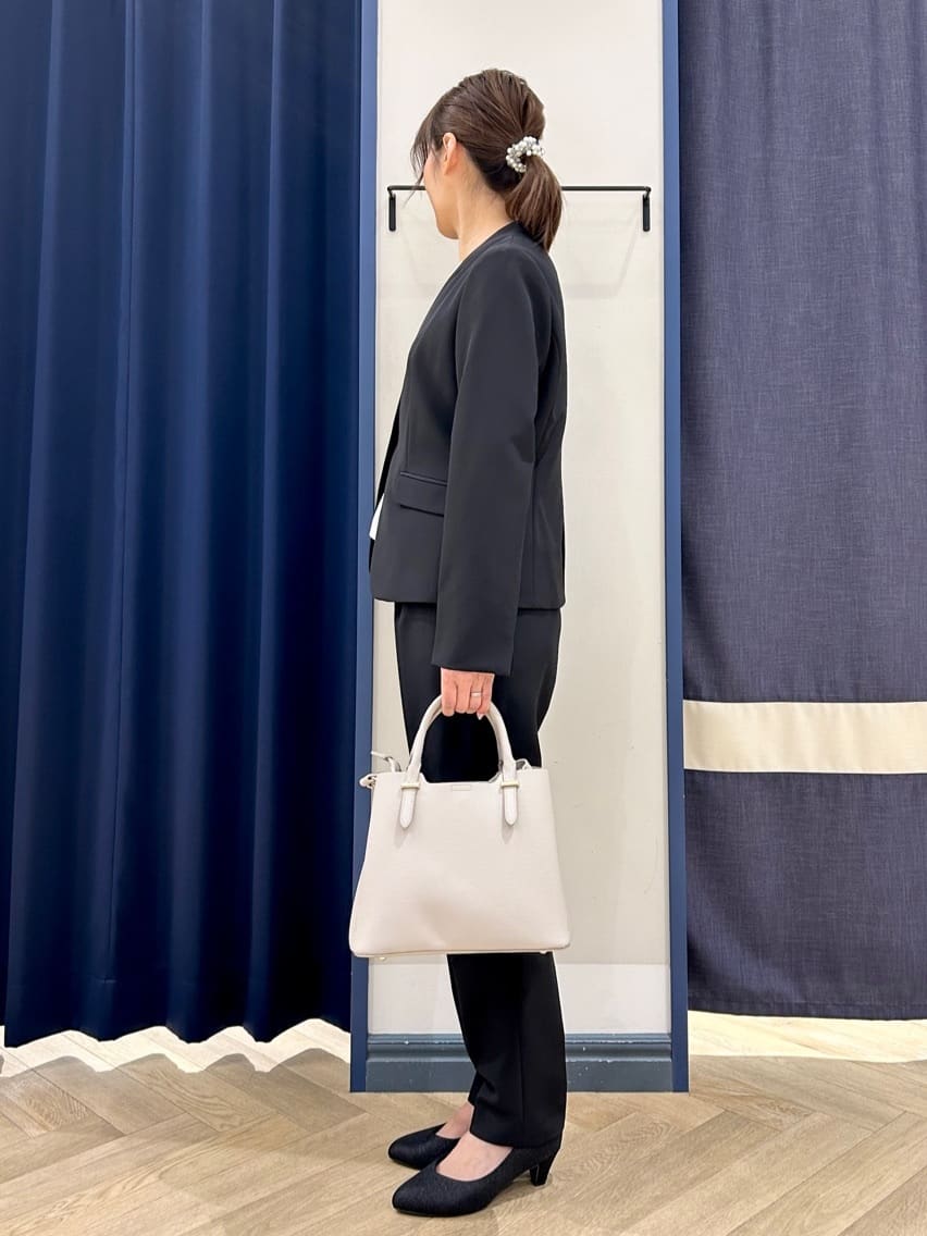 Orikaさんの「grove｜【マシンウォッシュ／防シワ/SS-3L】ストレッチノーカラージャケット」を使ったコーディネート