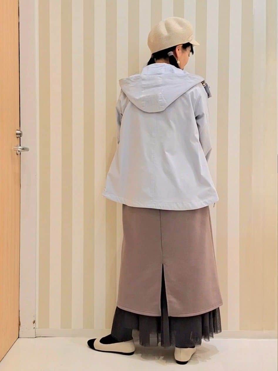 Saoさんの「SHOO･LA･RUE｜【洗濯機可】なめらかタッチ ハーフジップ Vネックジャンパースカート」を使ったコーディネート