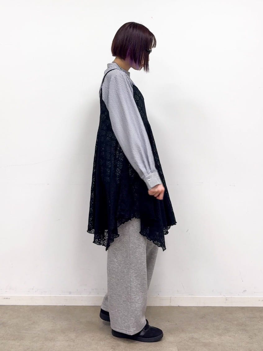 𝐜𝐡𝐢𝐤𝐚さんの「SHOO･LA･RUE｜【セットアップ可/S-LL/なめらかタッチ】こなれた着こなしに ダブルウエスト レイヤードパンツ」を使ったコーディネート