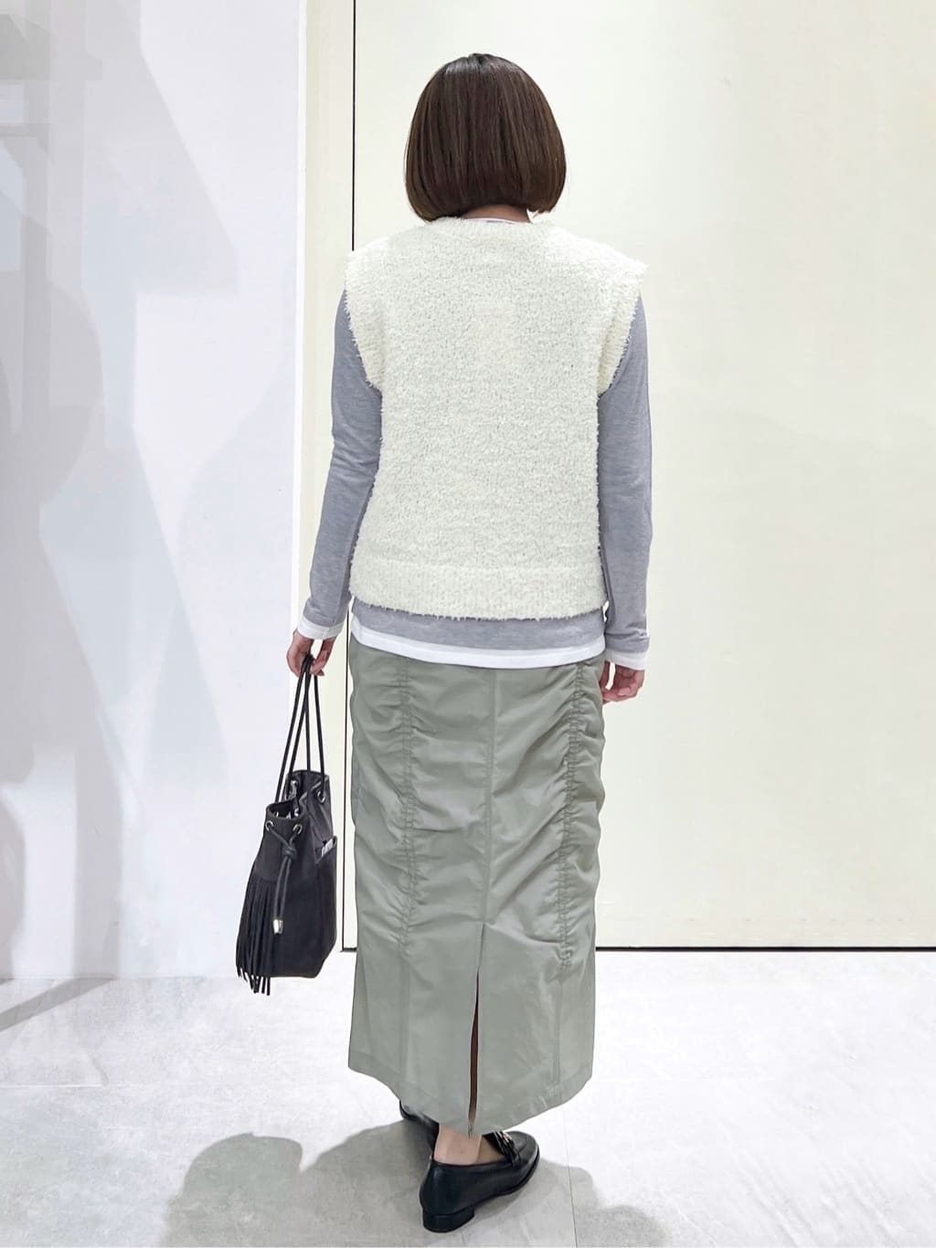 Unaさんの「OPAQUE.CLIP｜配色レイヤードロングスリーブTシャツ【洗える】」を使ったコーディネート