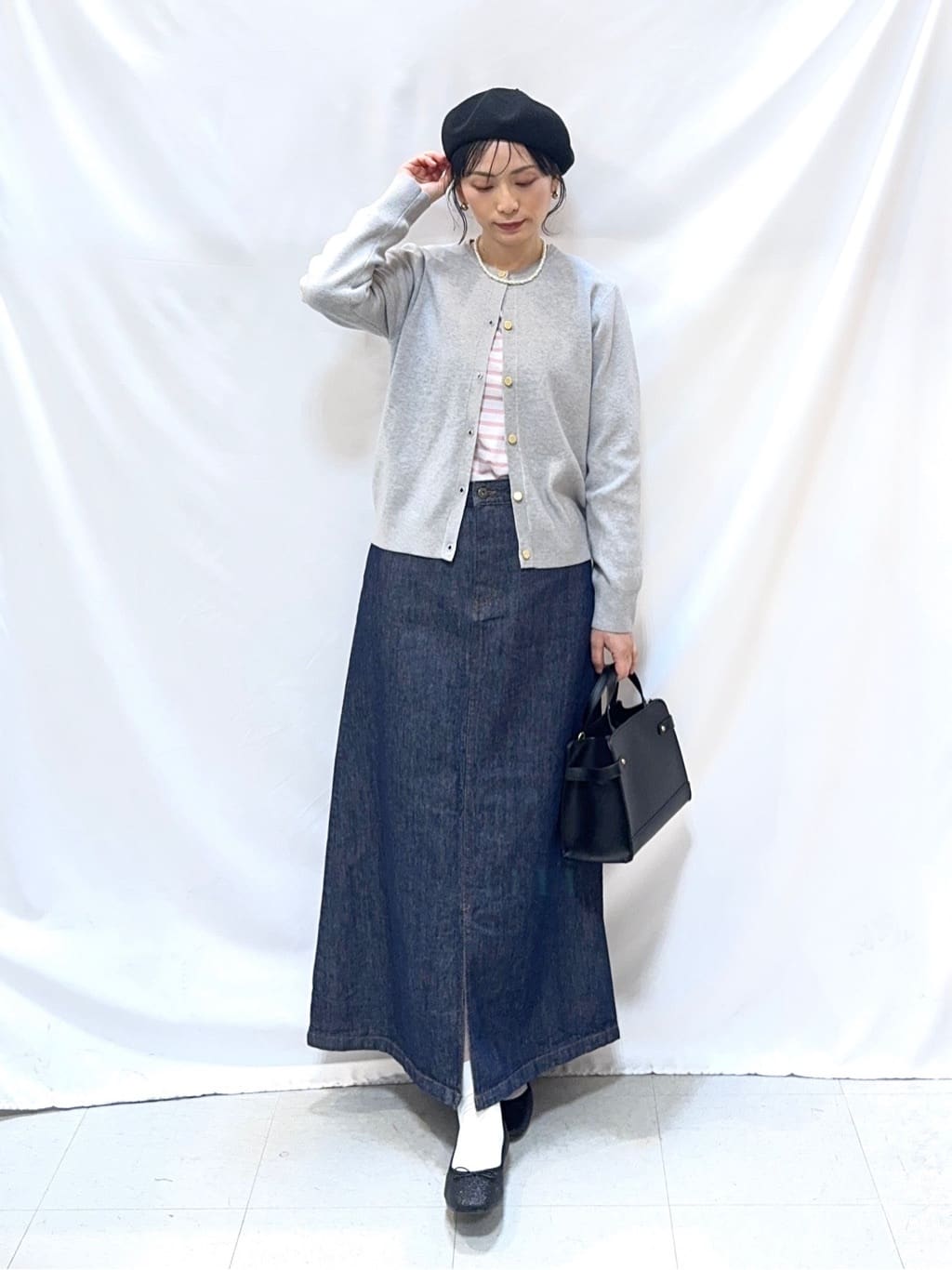 𝐇𝐢𝐫𝐨𝐦𝐢さんの「SHOO･LA･RUE｜【S-LL/洗濯機可】着こなしいろいろ 首元すっきりボートネック ボーダーロンT」を使ったコーディネート