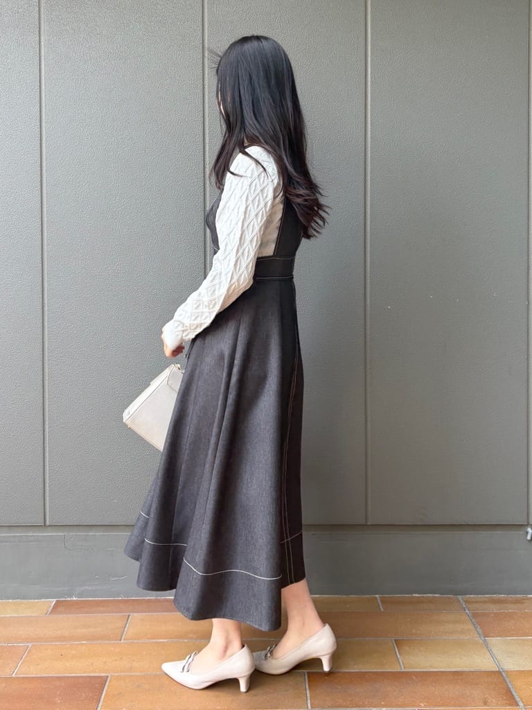 AOIさんの「Couture brooch｜【アンサンブル可】ダイヤ柄ニット」を使ったコーディネート
