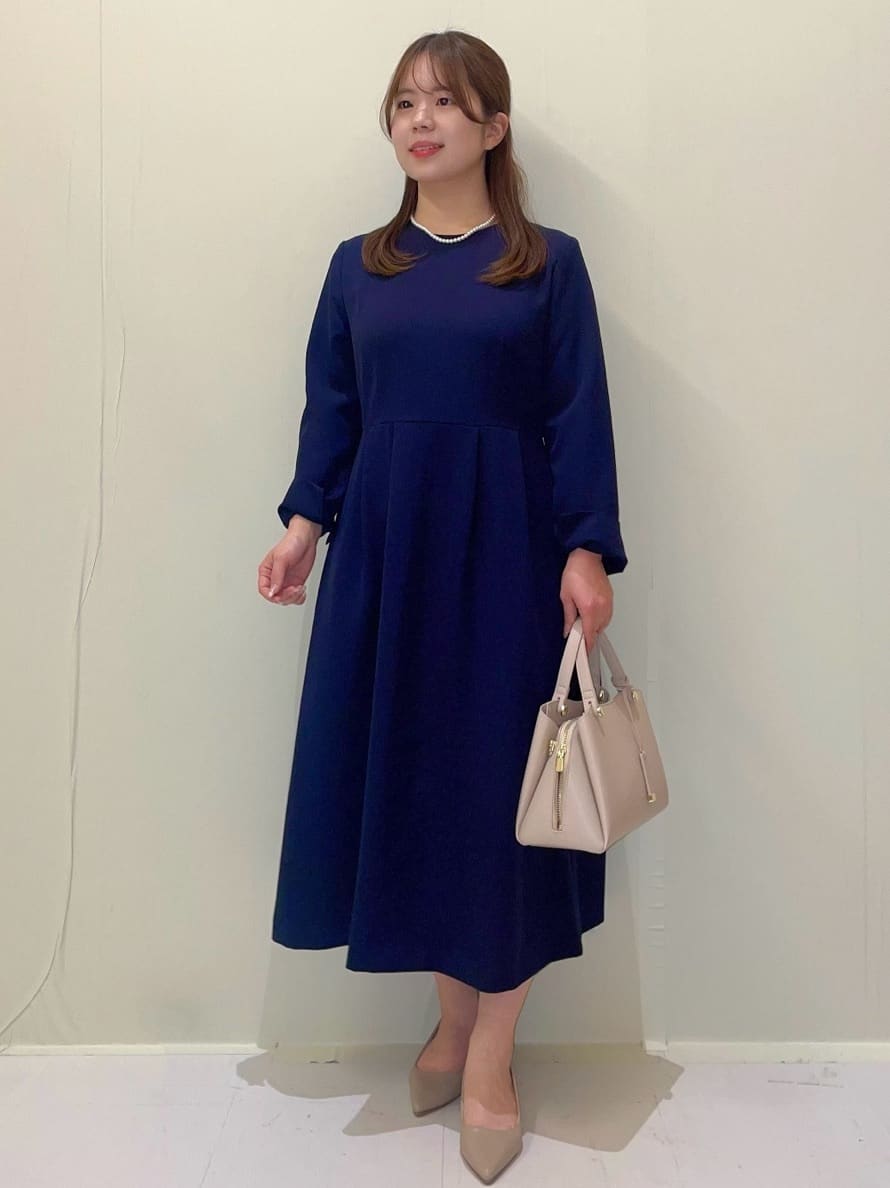 ayumiさんの「OPAQUE.CLIP｜《通勤対応》フィットアンドフレアワンピースダブルクロス【洗濯機OK】」を使ったコーディネート