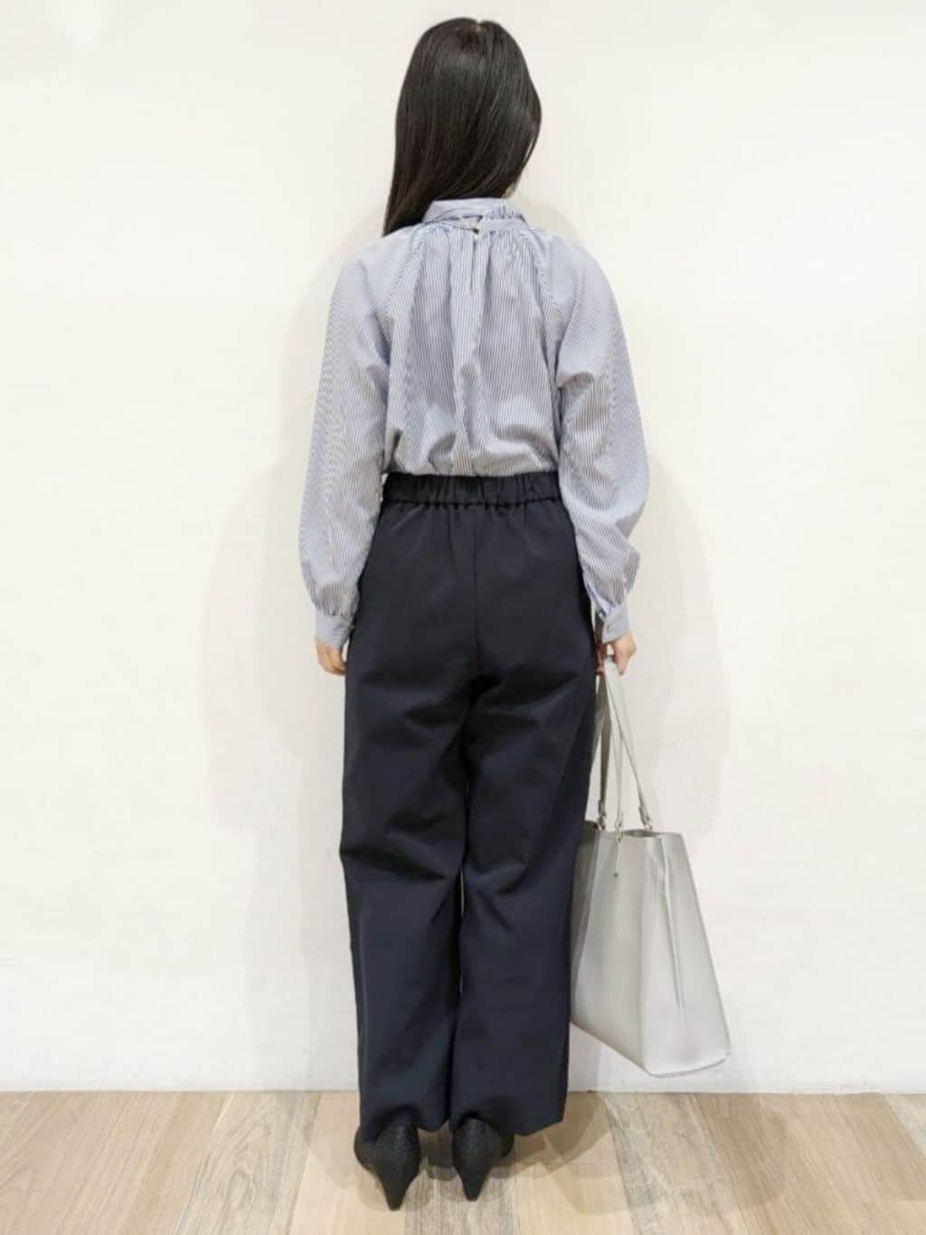 にこさんの「grove｜スポンジージャージ ワイドパンツ」を使ったコーディネート