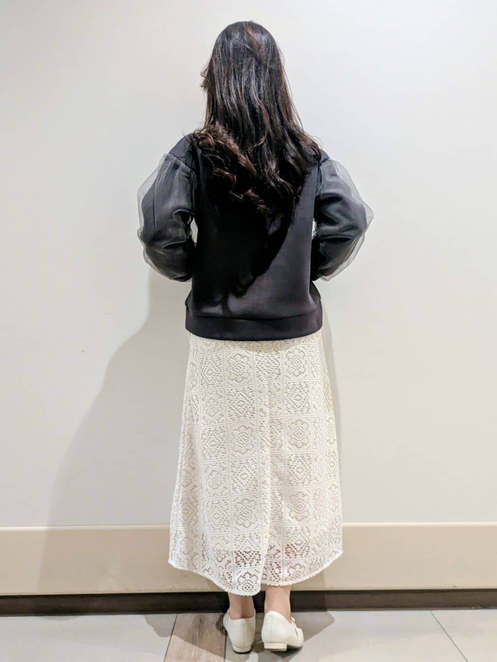 imamiさんの「Reflect｜チュールレイヤードスリーブプルオーバー」を使ったコーディネート