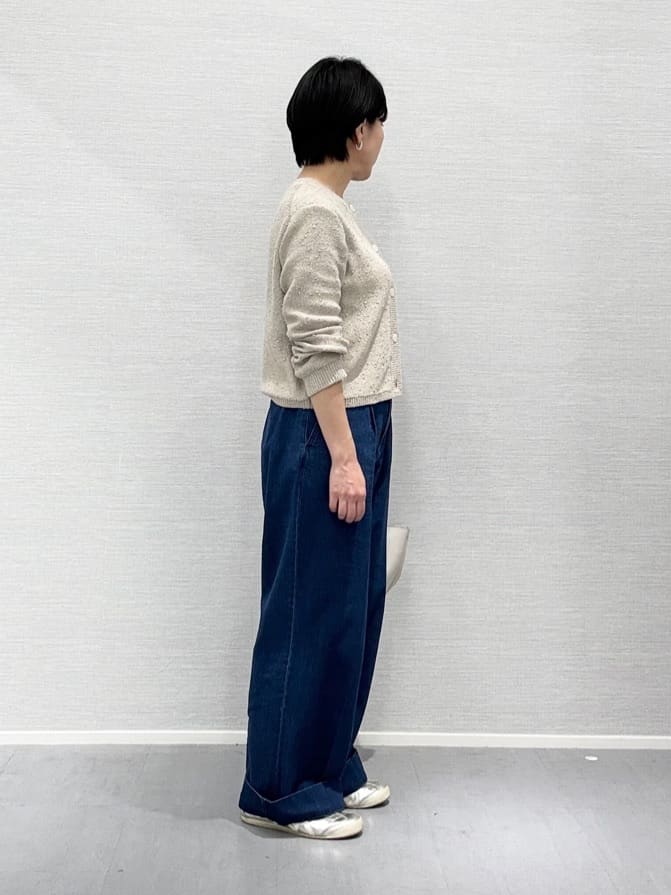 Yukoさんの「UNTITLED｜◆【洗える/すっきり丈】ラメノット ニットカーディガン」を使ったコーディネート