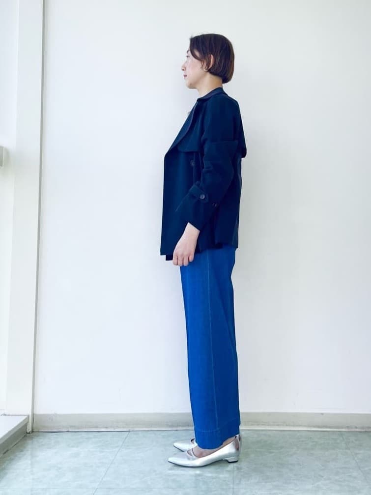 aliceさんの「UNTITLED｜【定番人気/はっ水/洗える】タスランショートトレンチコート」を使ったコーディネート