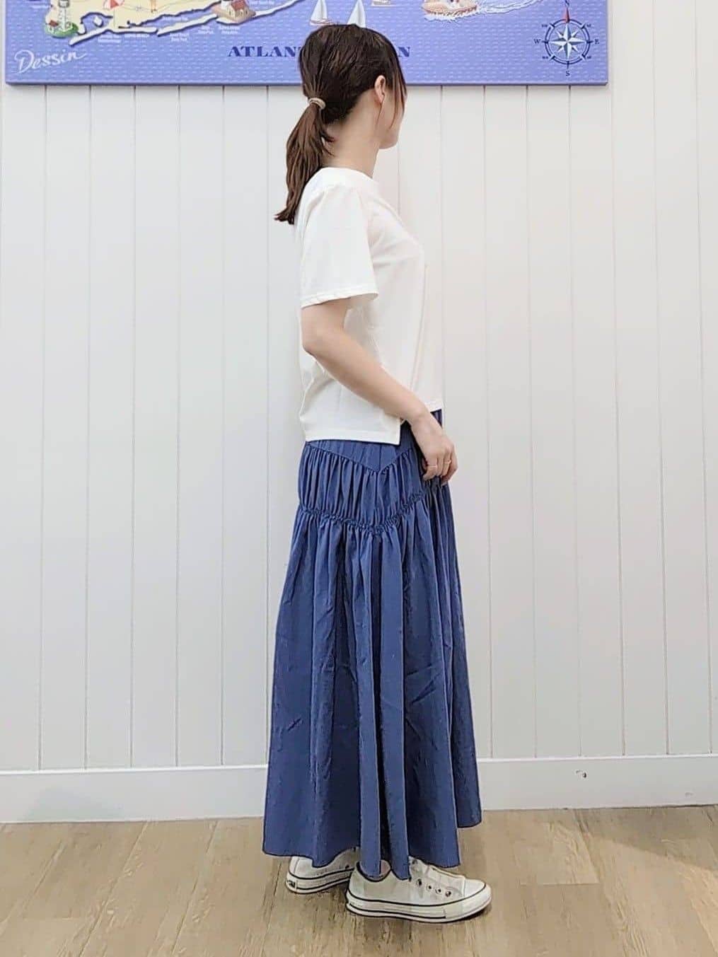 itoさんの「Dessin｜【洗える】チュール刺繍Tシャツ」を使ったコーディネート