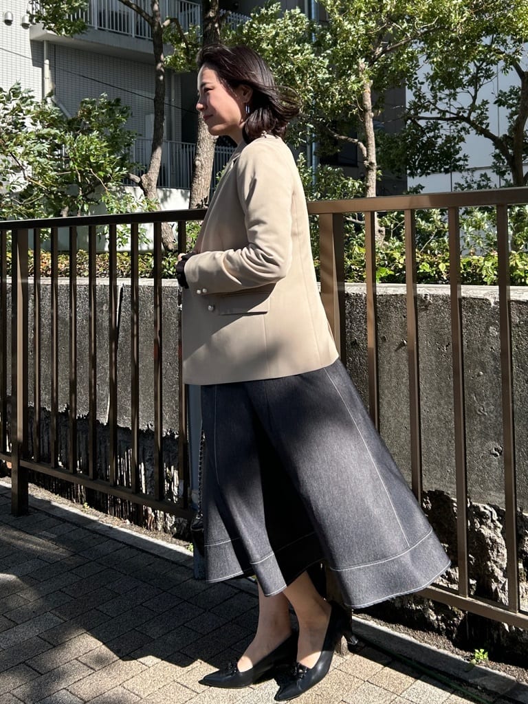 shinoさんの「Couture brooch｜【洗える・通勤】パール調ボタン テーラードジャケット」を使ったコーディネート