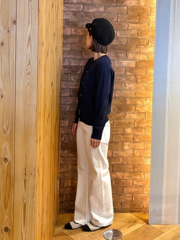 mieさんの「SHOO･LA･RUE｜【SHOO・LA・RUE DENIM/SS-LL】程よい厚みの ストレートデニムパンツ（10.5オン」を使ったコーディネート
