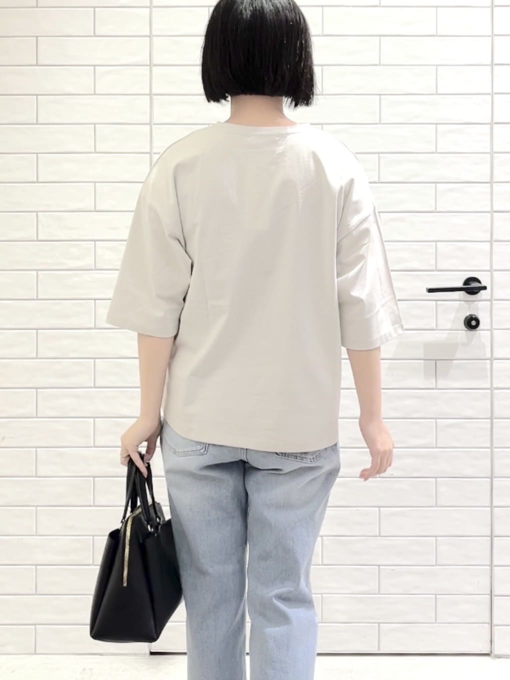 しおりさんの「OPAQUE.CLIP｜撥水スタンドZIPブルゾン【洗濯機OK／UVケア／花粉対応】」を使ったコーディネート