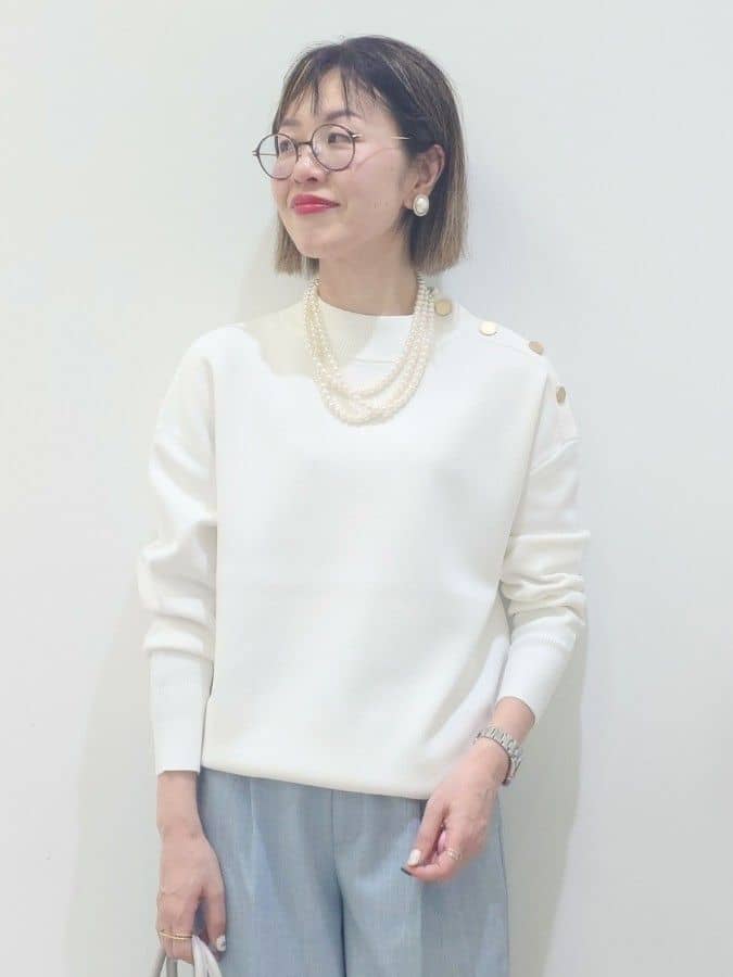 MUTSUKOさんの「UNTITLED｜【洗える/後ろウエストゴム】シャンブレーワイドパンツ」を使ったコーディネート