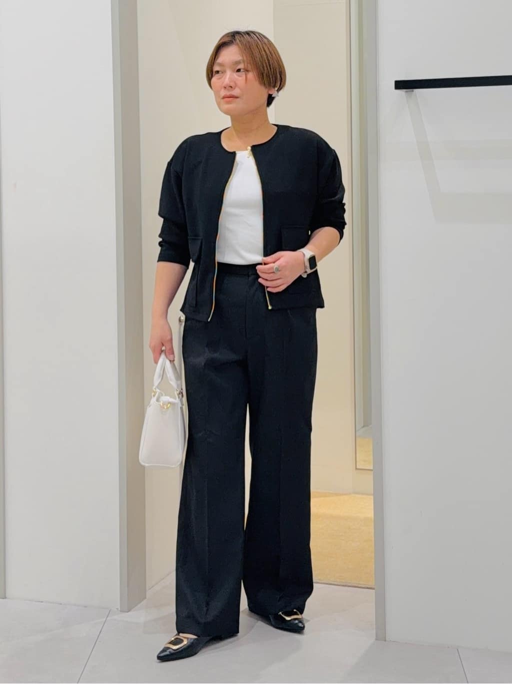 タナさんの「THE SHOP TK｜【オンオフ問わず活躍】ダンボールカルゼジャケット」を使ったコーディネート
