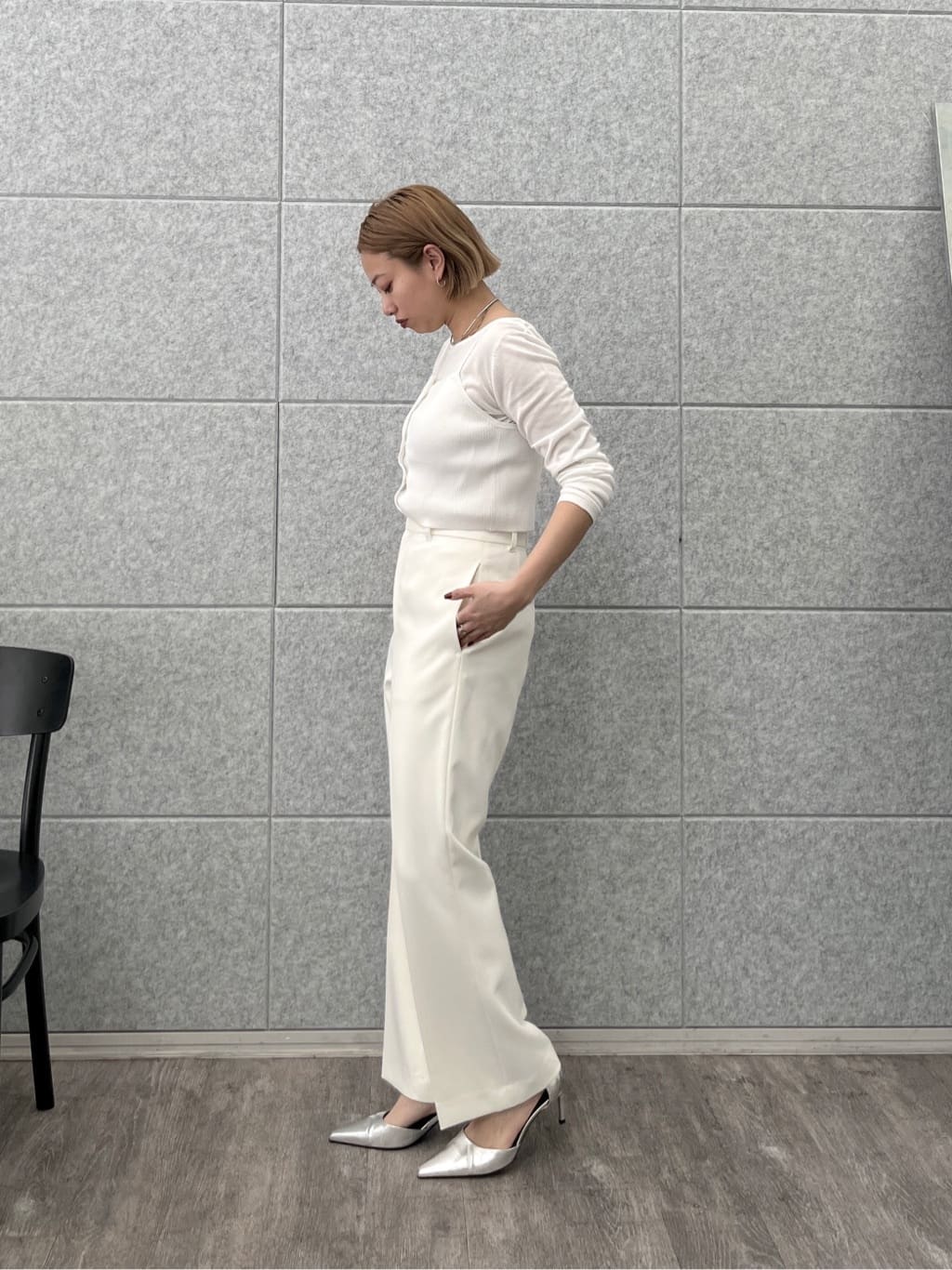 Harukaさんの「INDIVI｜Timeless｜ストレートフレアパンツ」を使ったコーディネート