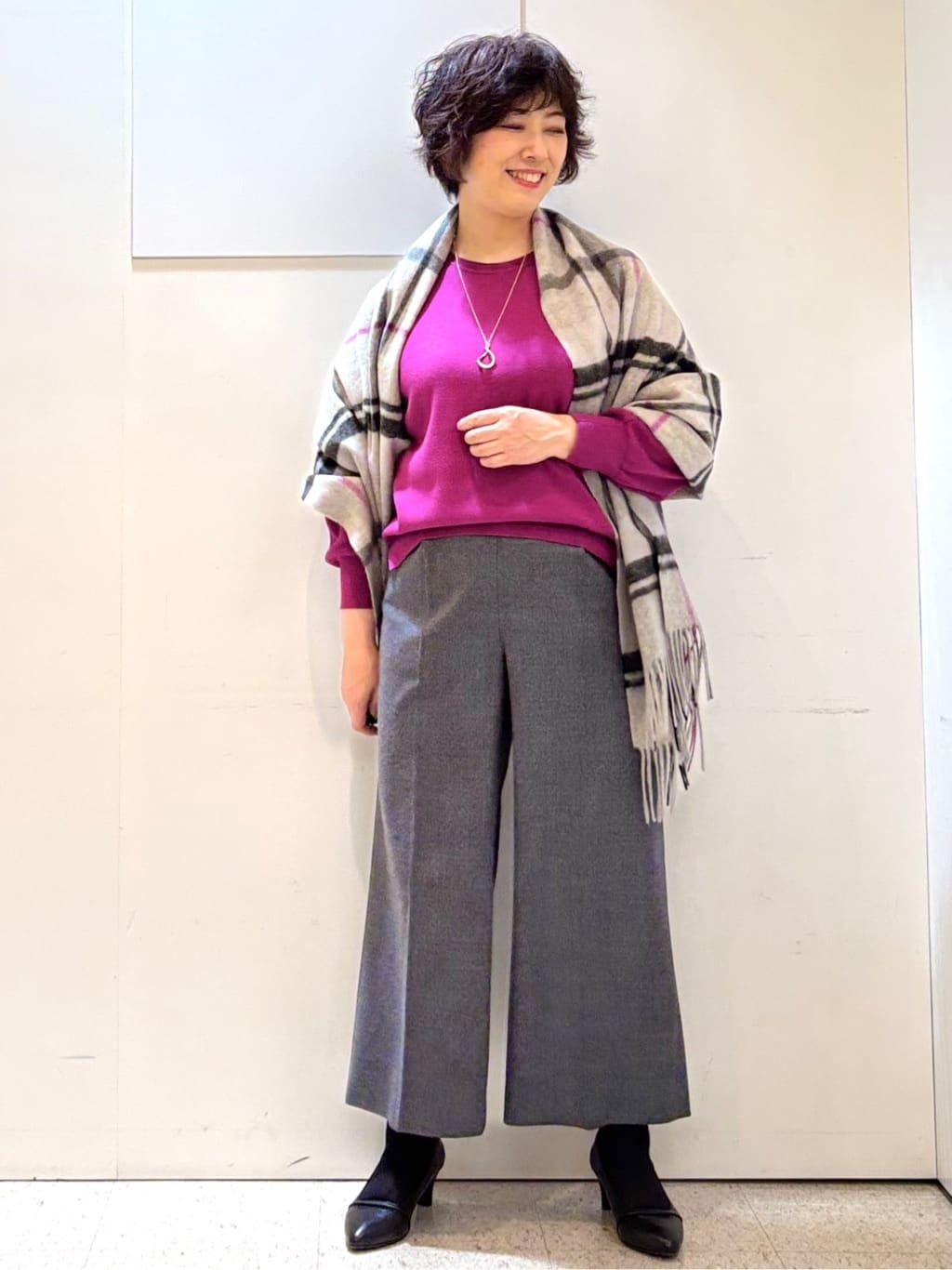 ヤスコさんの「Reflect｜【ゆったり着られる◎】ラグランスリーブニット」を使ったコーディネート