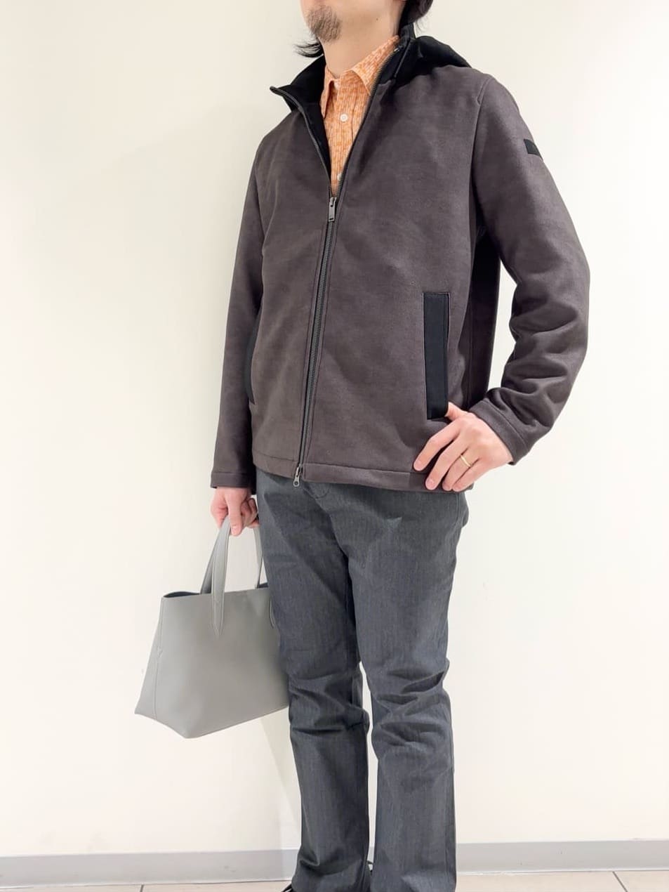 及川さんの「TAKEO KIKUCHI｜【JUST ONE LAYER】ダウンファブリック ジップアップ フード ブルゾン」を使ったコーディネート