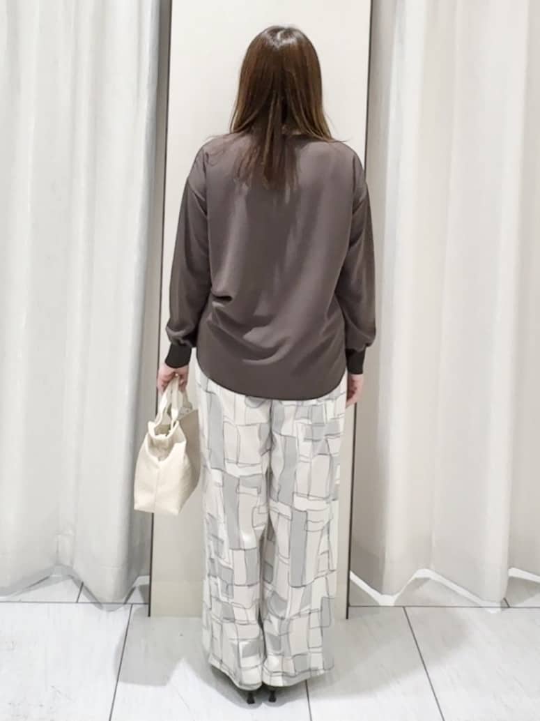 ʏᴜᴋɪᴋᴏさんの「UNTITLED｜【洗える/ゆったり】リッチジョーゼットブラウス」を使ったコーディネート
