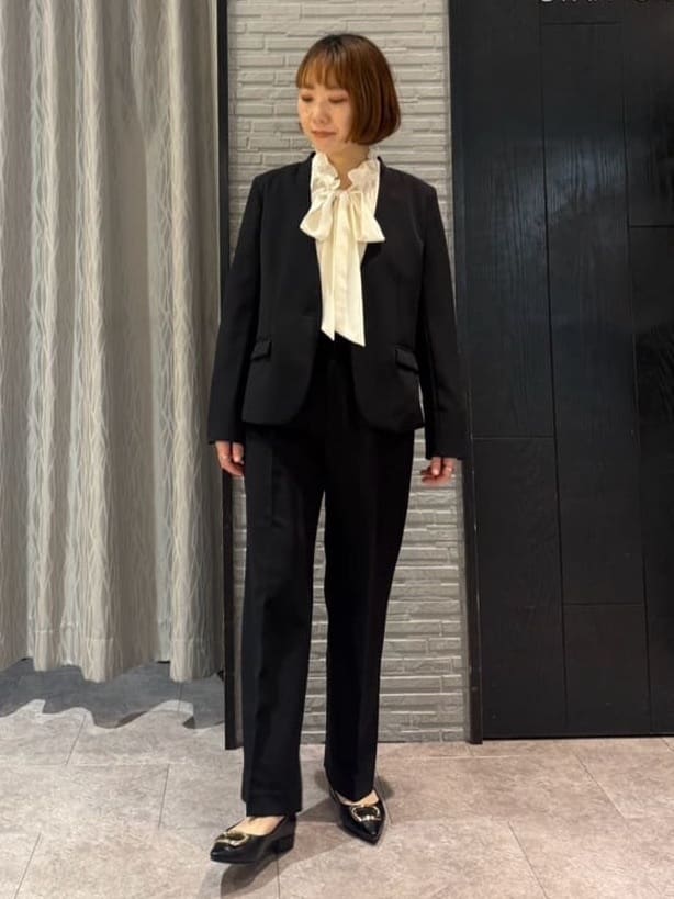 ga_riさんの「THE SHOP TK｜【通勤スタイルに】ダブルクロス ノーカラージャケット/セットアップ可」を使ったコーディネート