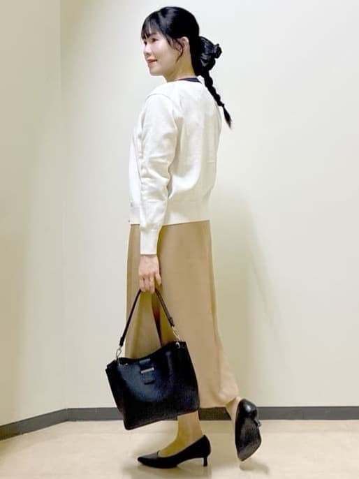  beni_gingerさんの「Reflect｜【アンサンブル可】バイカラーカーディガン」を使ったコーディネート