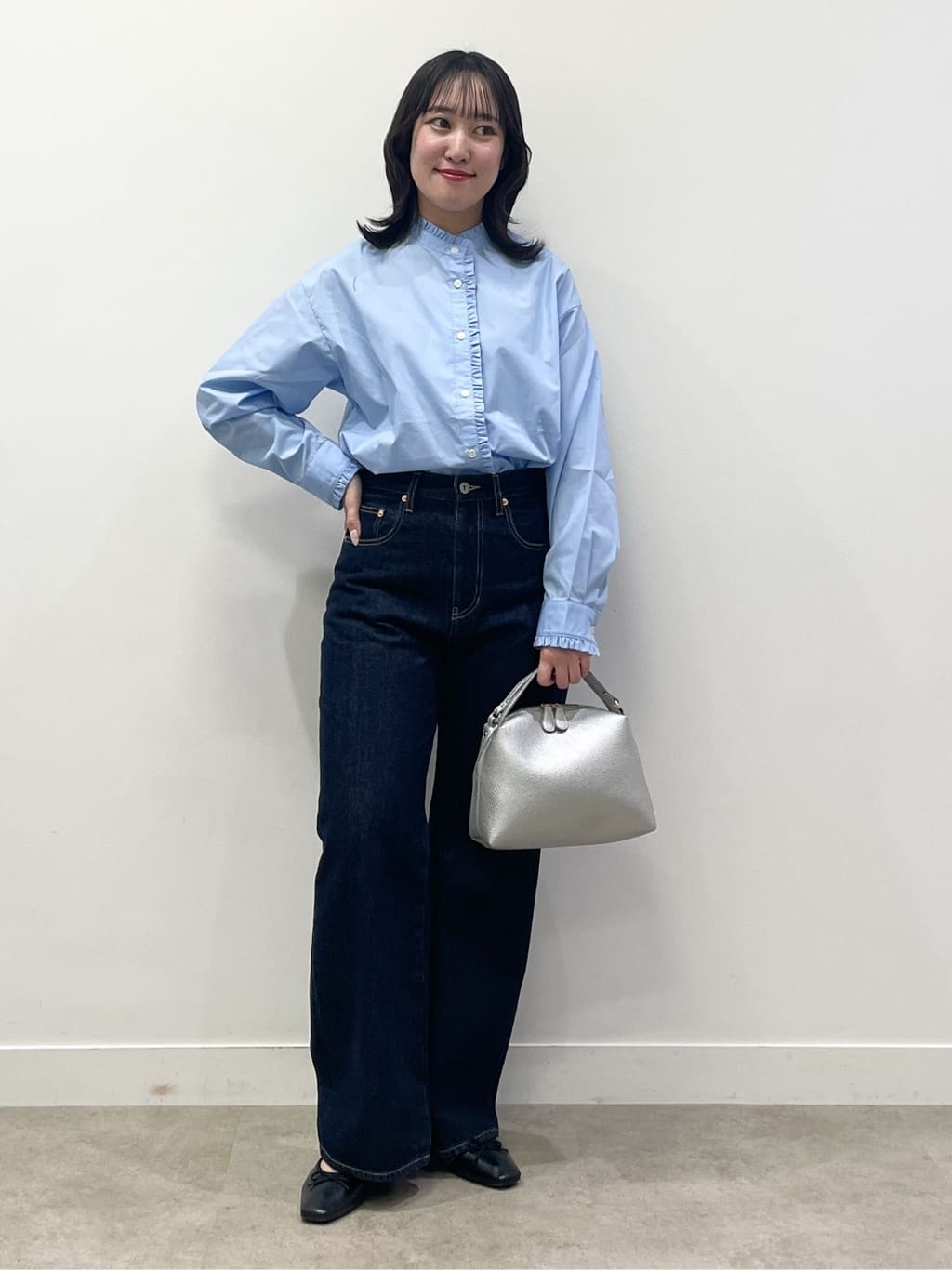 yukariさんの「Dessin｜【花粉ガード/撥水加工/洗える】クルーネックスプリングコート」を使ったコーディネート