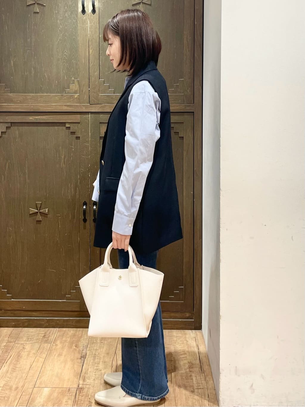 yさんの「index｜金ボタンダブルブレストテーラードジレ／セットアップ対応【洗える】《S～LL》」を使ったコーディネート