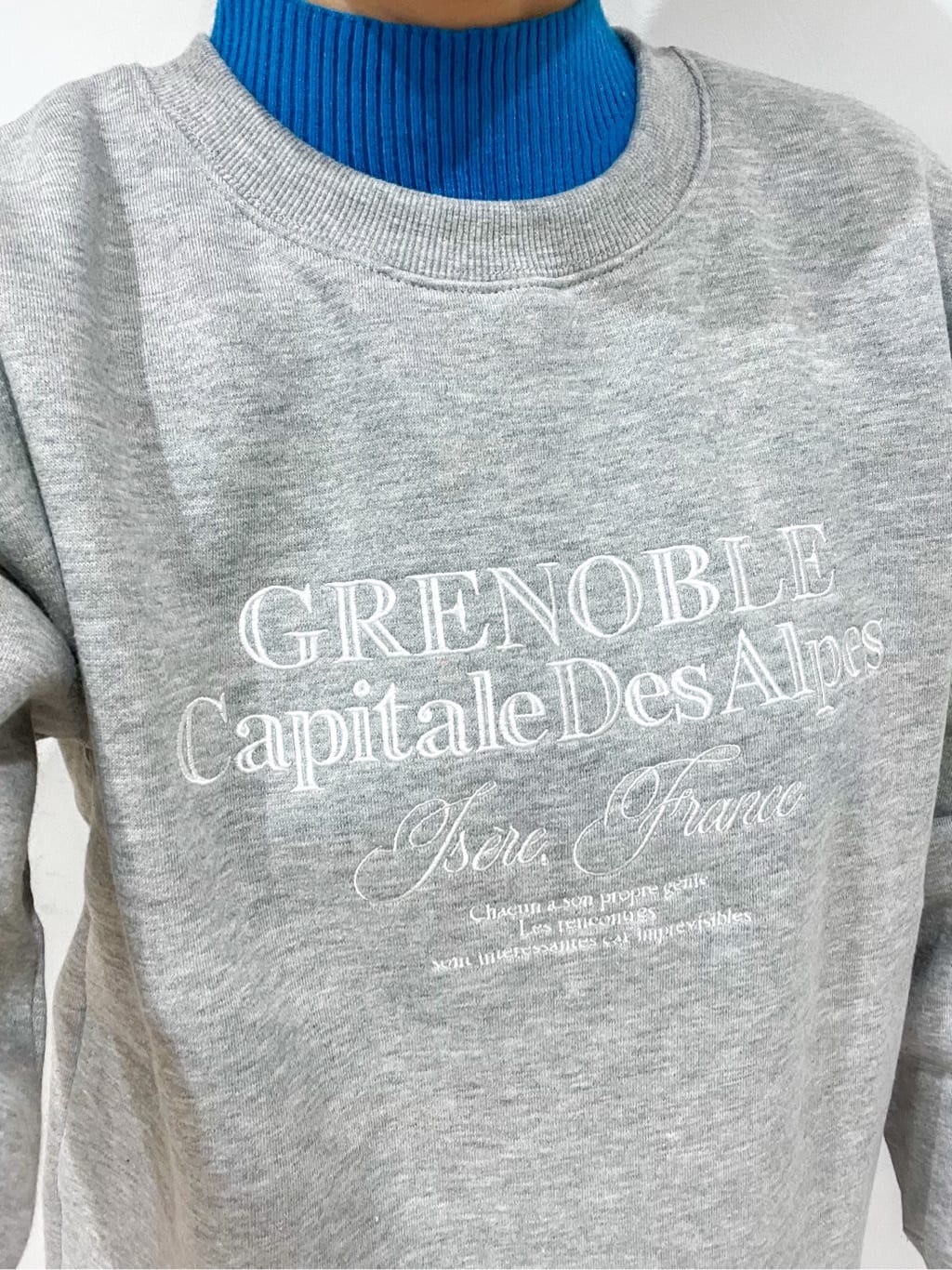 山さんさんの「grove｜【あったか裏起毛】きれいも楽ちんも叶える、ストレッチストレートパンツ」を使ったコーディネート