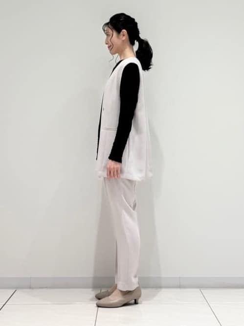kayoさんの「INDIVI｜【洗える／レイヤードにおすすめ】シャーリングレース ロングTシャツ」を使ったコーディネート