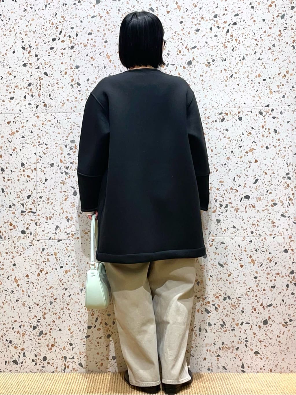 シゲリさんの「OPAQUE.CLIP｜リバーシブル配色ノーカラーコート【洗濯機OK】」を使ったコーディネート