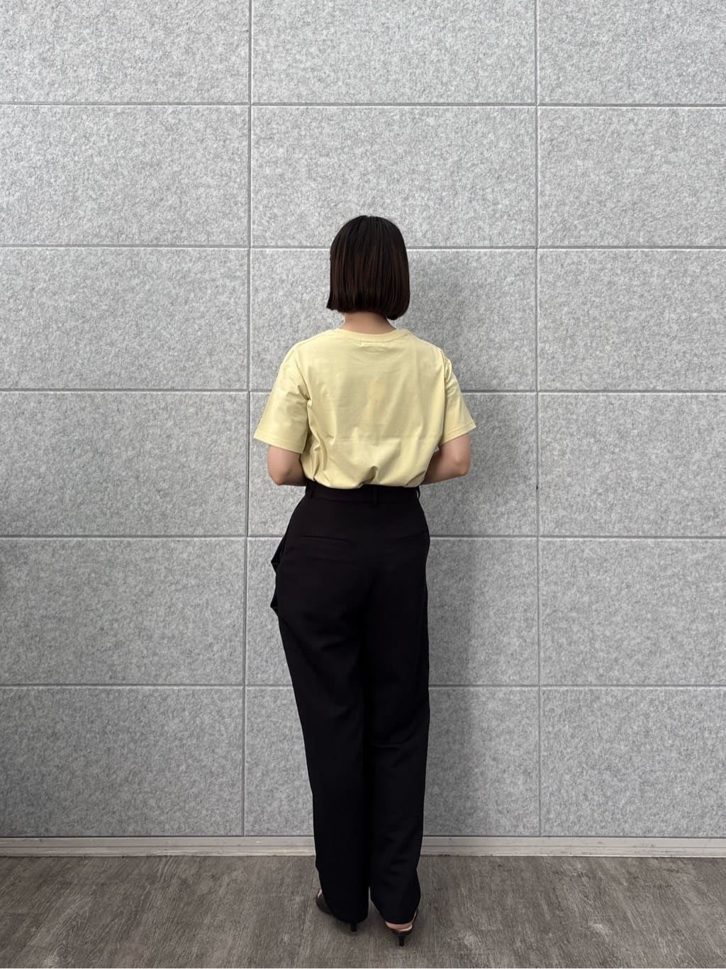 ayanoさんの「INDIVI｜クルーネック刺繍Tシャツ」を使ったコーディネート