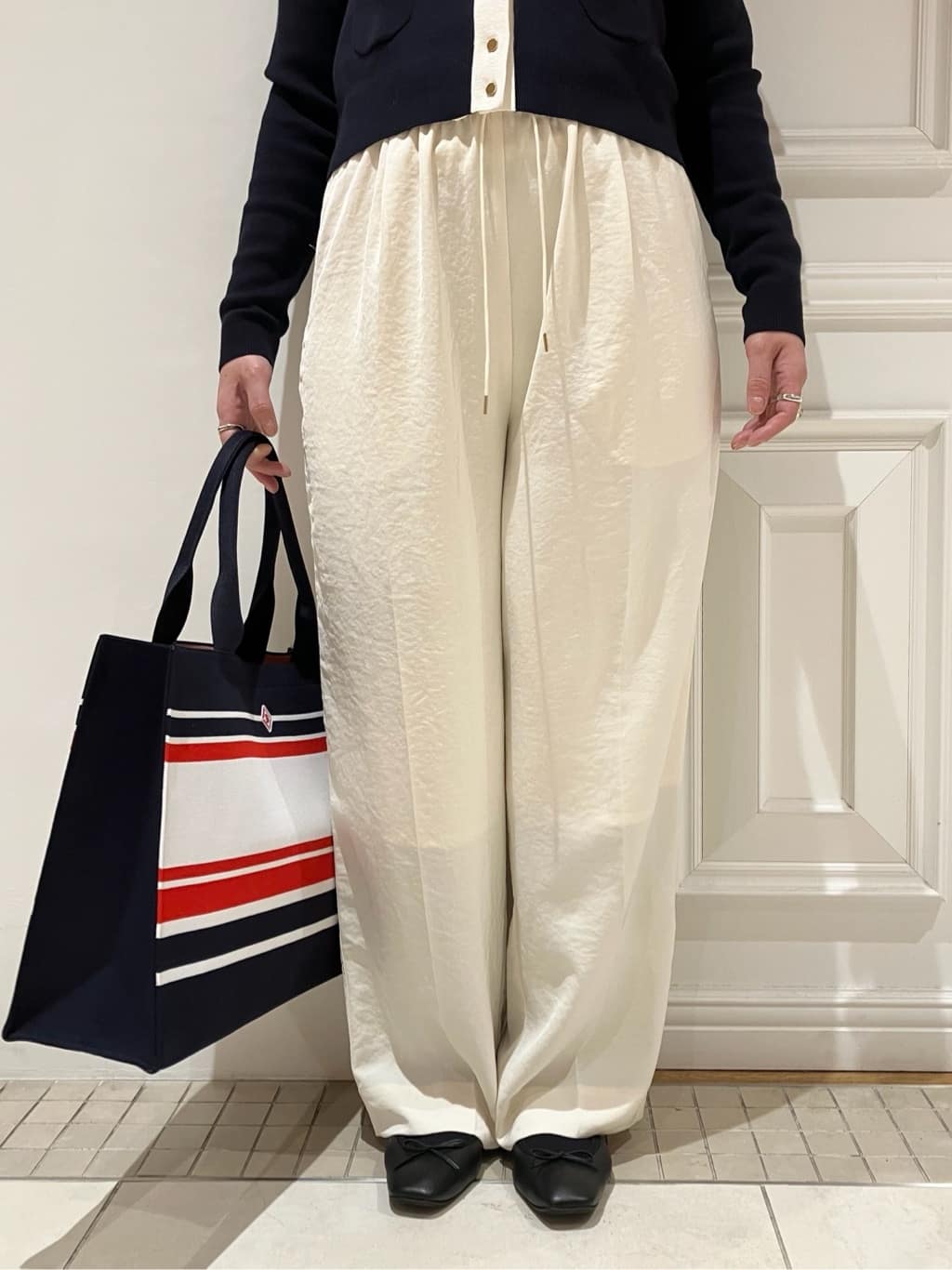TAJIさんの「DRESSTERIOR｜◆ソフトレザーバレエシューズ」を使ったコーディネート