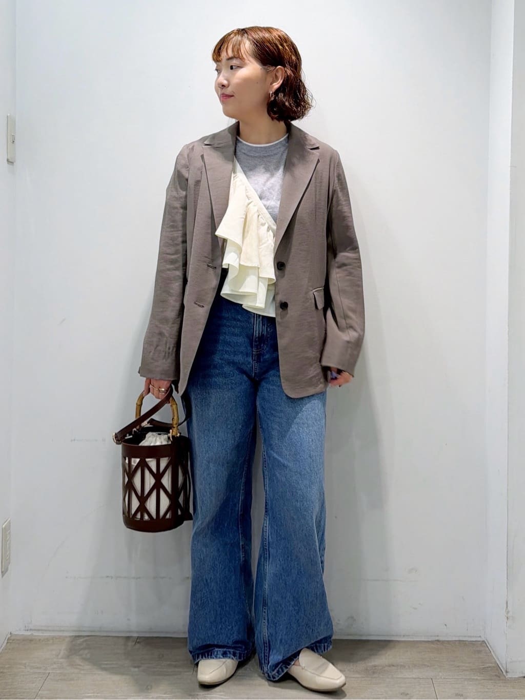sumicaさんの「OPAQUE.CLIP｜配色レイヤードロングスリーブTシャツ【洗える】」を使ったコーディネート