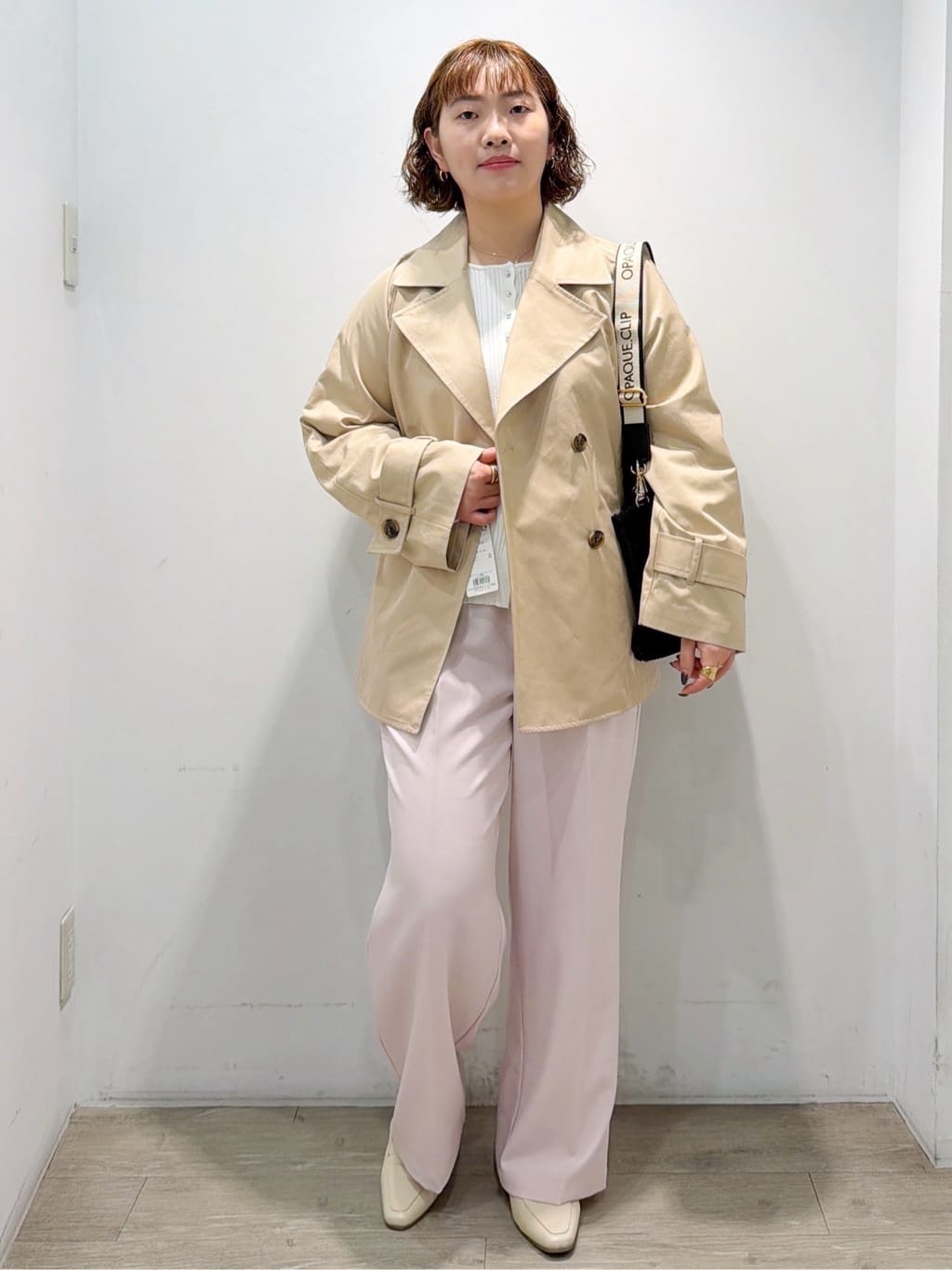 sumicaさんの「OPAQUE.CLIP｜ミドルトレンチコート【洗濯機OK】」を使ったコーディネート