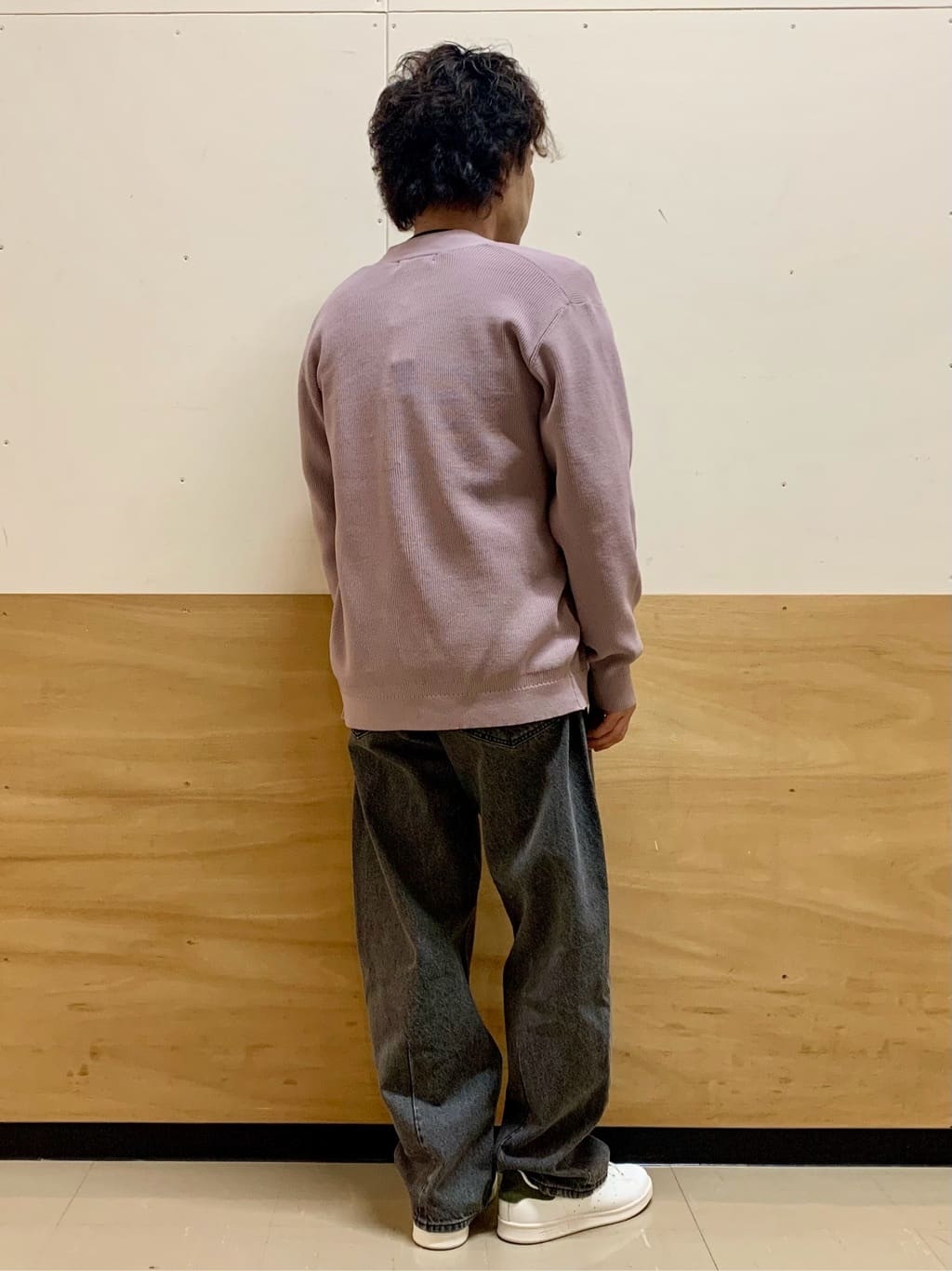 MATUさんの「THE SHOP TK｜【季節の変わり目に最適】ニットカーディガン ドライタッチ／軽量」を使ったコーディネート