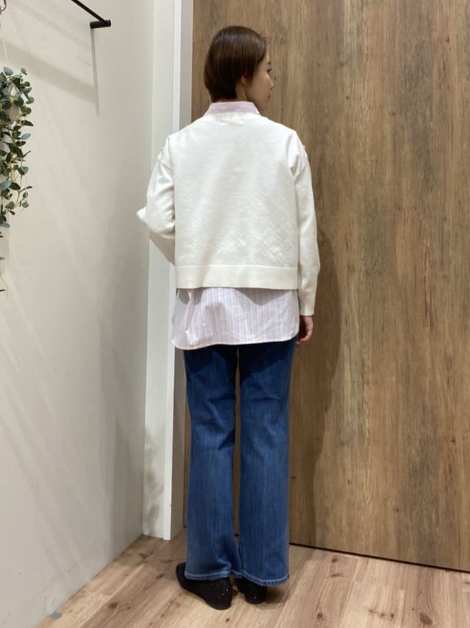 まなしぃさんの「grove｜【おうちで洗える】顔周りすっきり、ボートネックニット」を使ったコーディネート