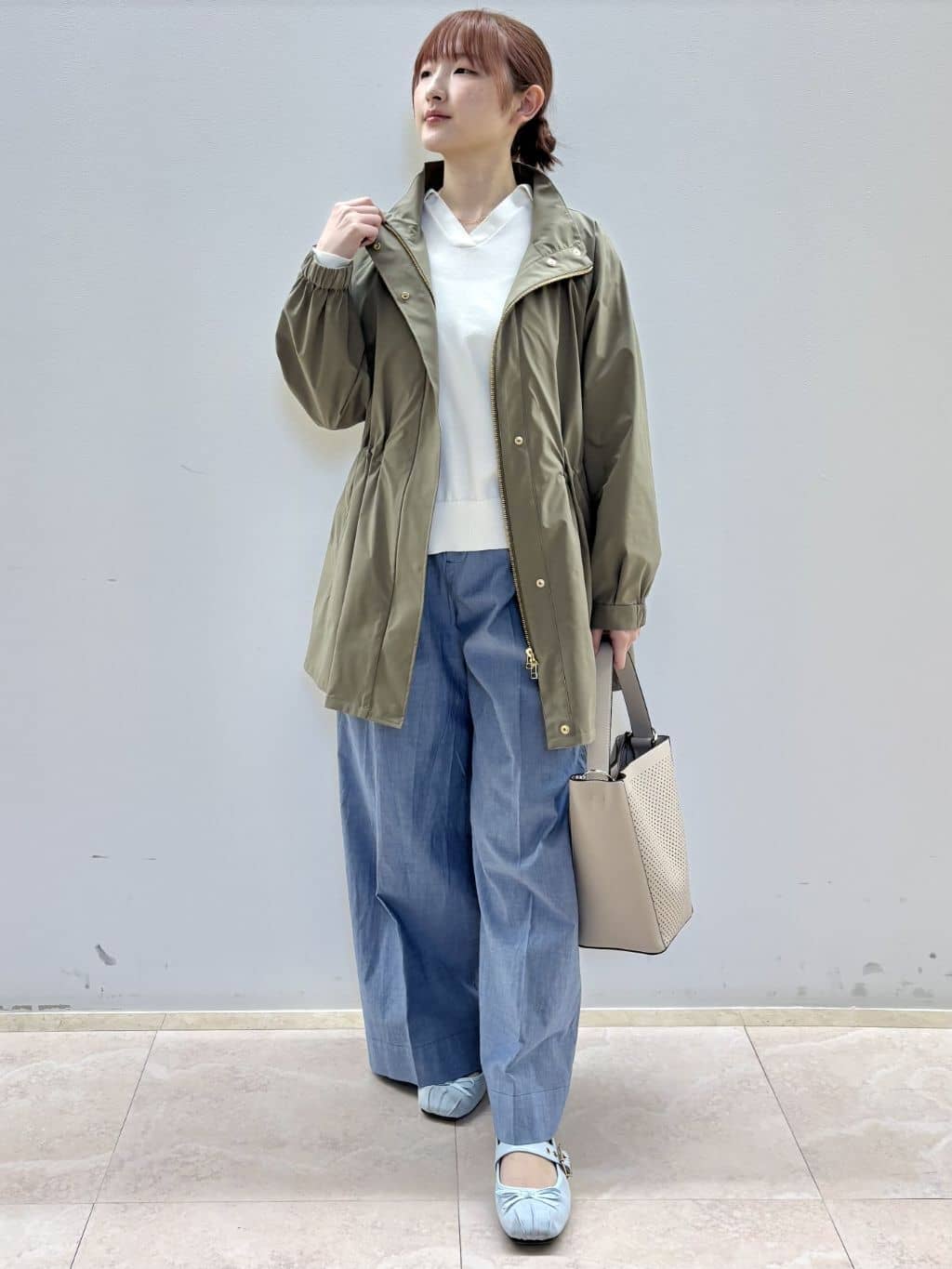 Satoさんの「Reflect｜【撥水】ストレッチタフタミドル丈スタンドカラーコート」を使ったコーディネート