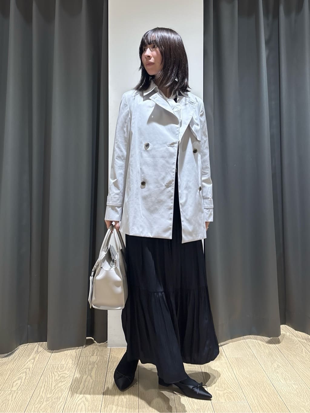 Yoshimiさんの「INDIVI｜【軽量／SETUP可能】ストレッチツイードジャケット」を使ったコーディネート