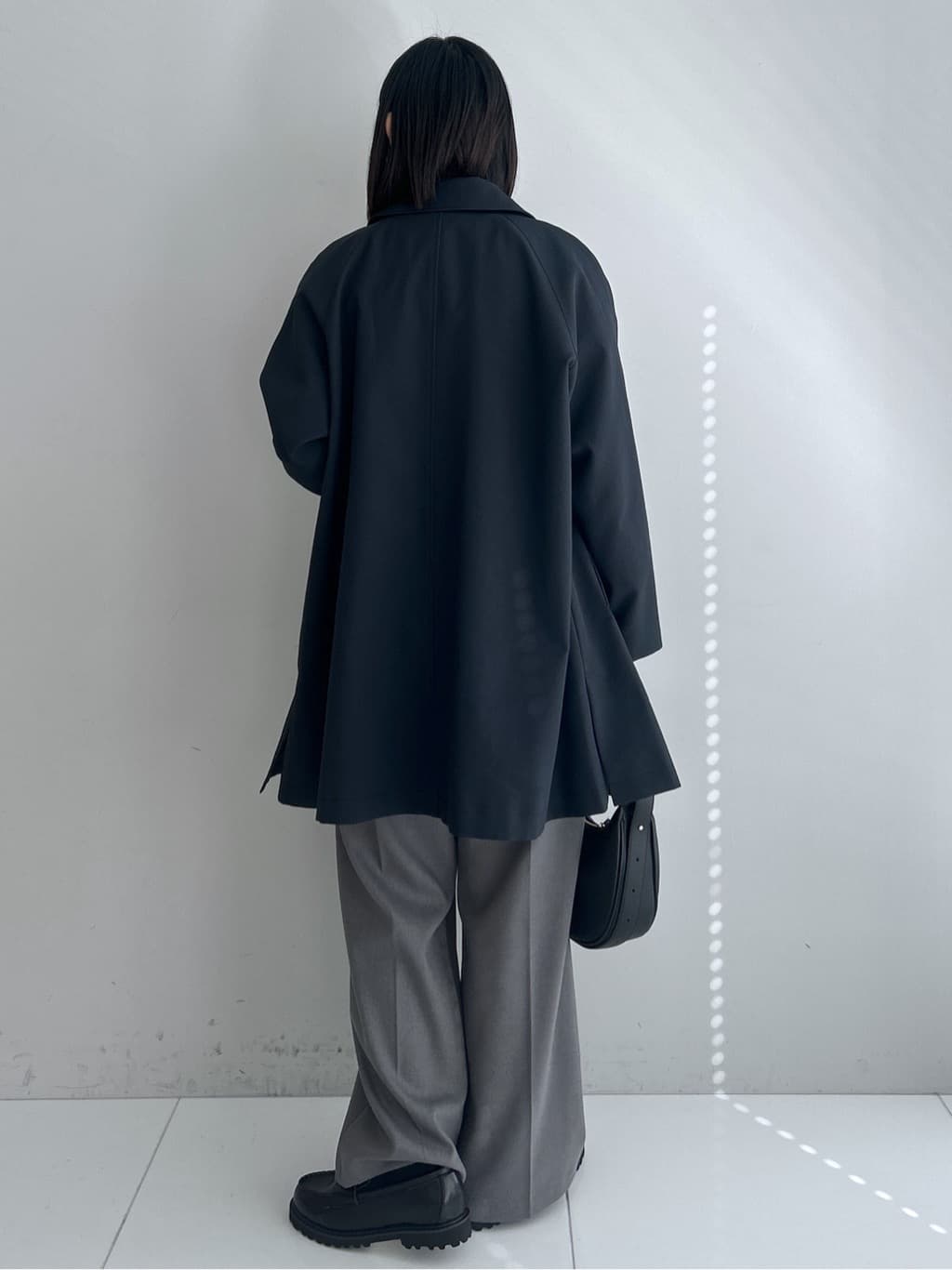Hirokaさんの「Dessin｜【花粉ガード/撥水加工/洗える】ステンカラースプリングコート」を使ったコーディネート