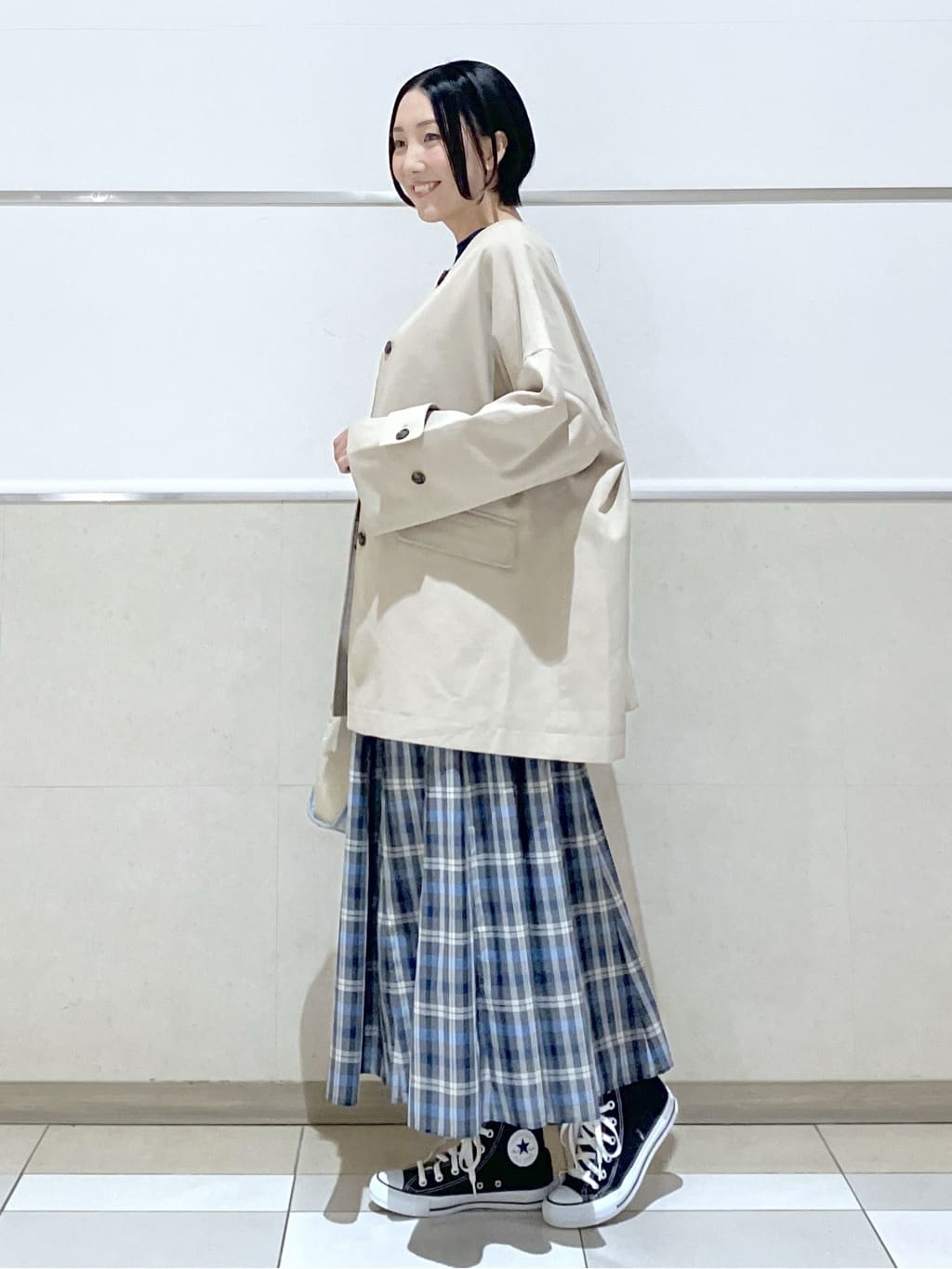 eriko さんの「Dessin｜【花粉ガード/撥水加工/洗える】クルーネックスプリングコート」を使ったコーディネート