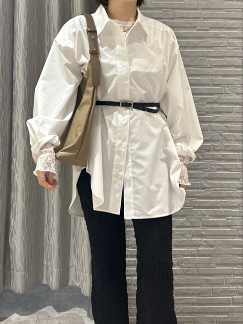 ga_riさんの「THE SHOP TK｜ゆったりシルエットで体型カバー ロングシャツ」を使ったコーディネート