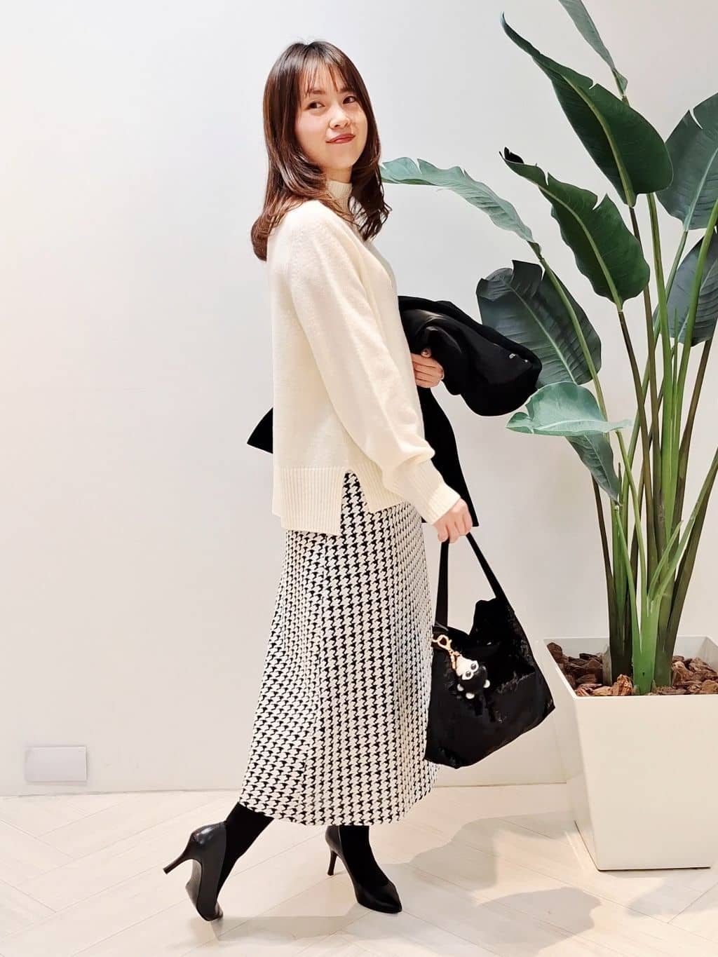 YuKaRiさんの「UNTITLED｜【8色展開/洗える】ウールカシミヤ ハイネックニット」を使ったコーディネート
