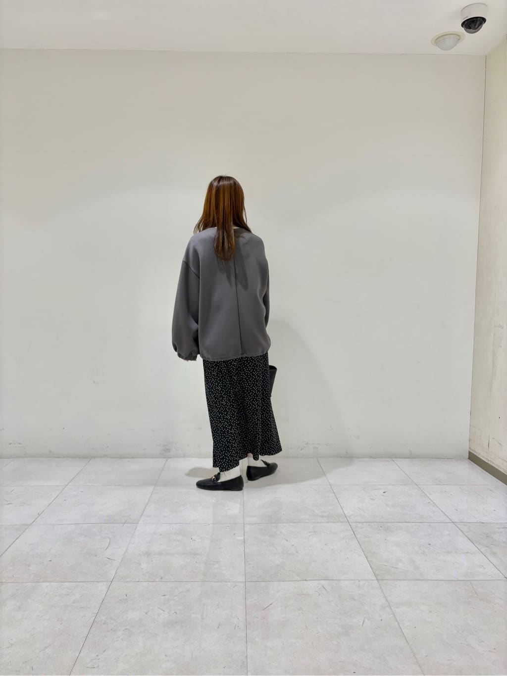 kyokaさんの「UNTITLED｜【セットアップ可/後ろウエストゴム】ランダムドットスカート」を使ったコーディネート