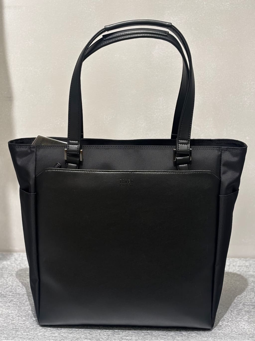 ウララさんの「TAKEO KIKUCHI｜CORDLEY（R）オールトートバッグ」を使ったコーディネート