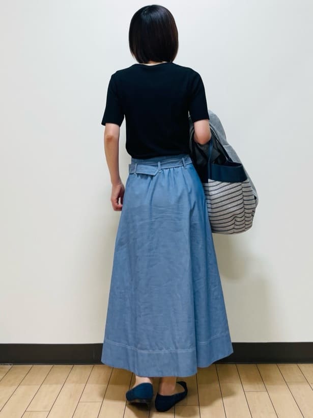 Riiさんの「Reflect｜【インナーにおすすめ◎】クルーネックストレッチリブトップス」を使ったコーディネート