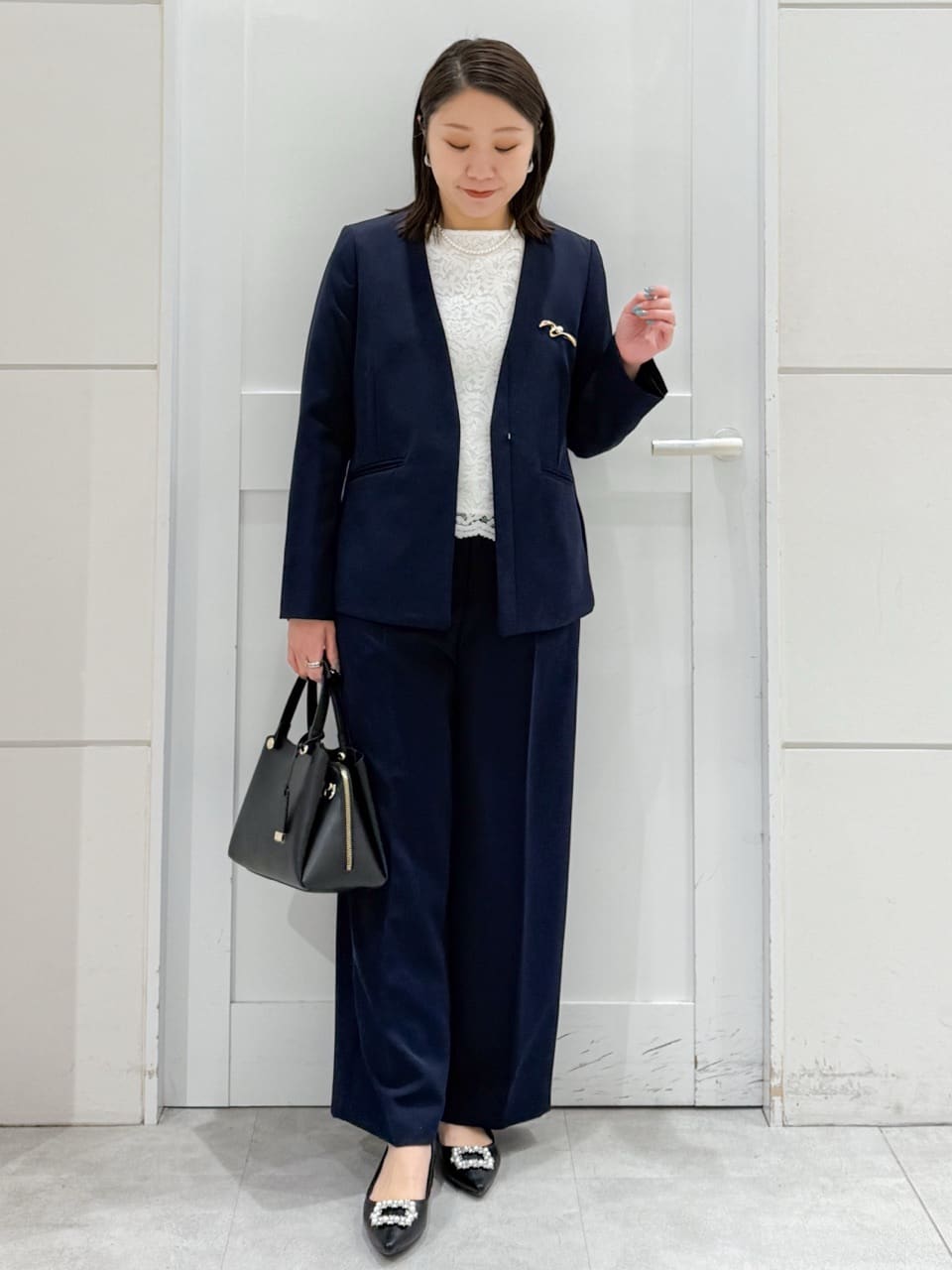 yuka.aさんの「OPAQUE.CLIP｜《通勤対応》レースブラウス【洗濯機OK】」を使ったコーディネート