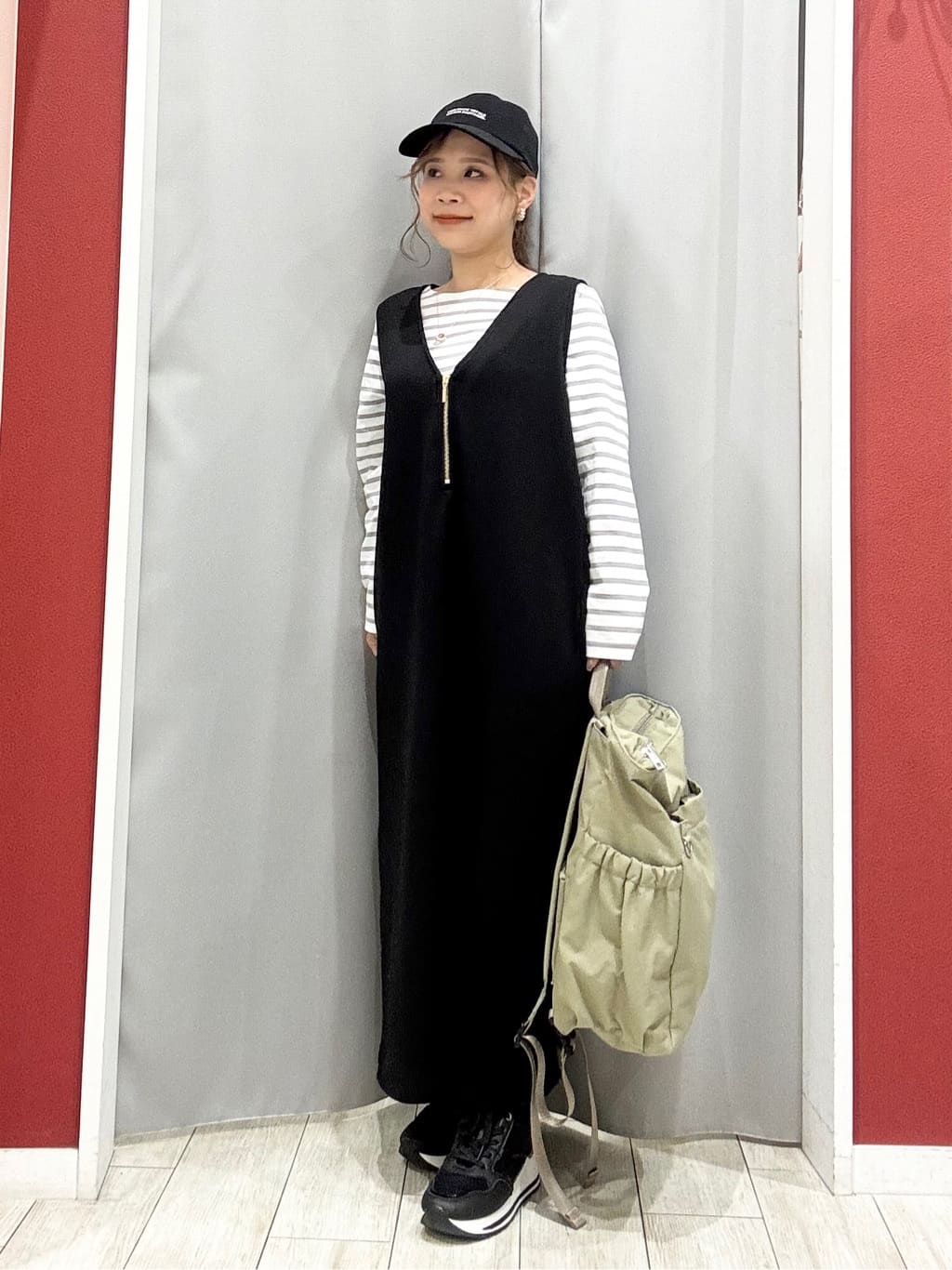 shioさんの「SHOO･LA･RUE｜ヒールアップスニーカー」を使ったコーディネート