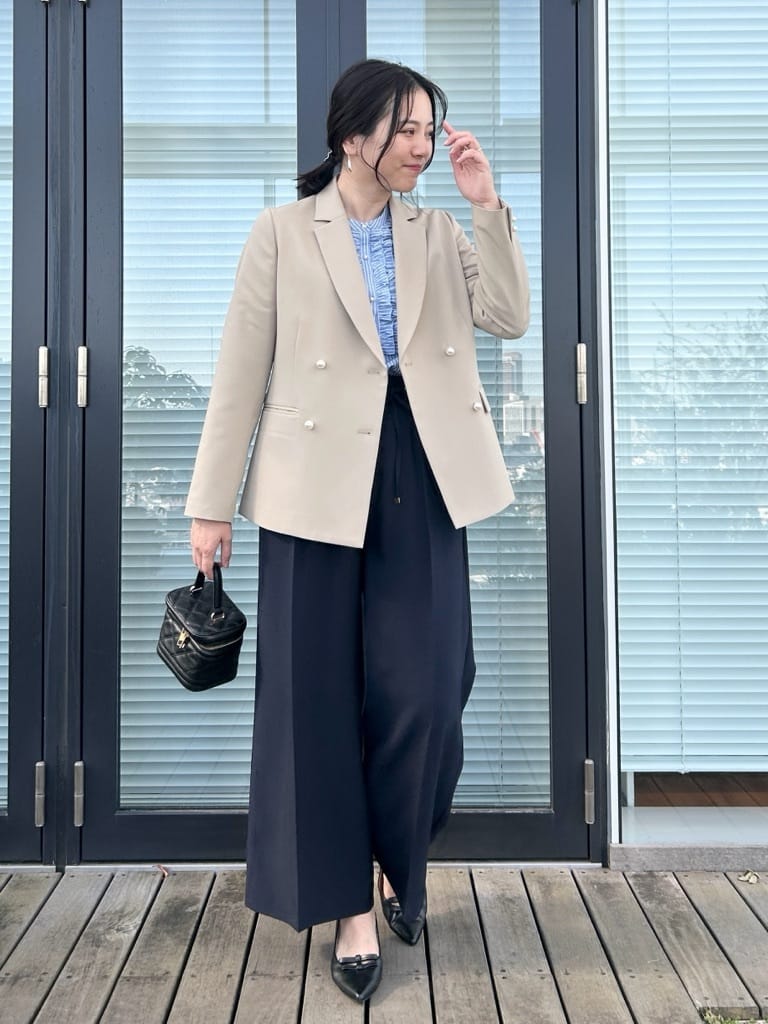 shinoさんの「Couture brooch｜【洗える・通勤】パール調ボタン テーラードジャケット」を使ったコーディネート
