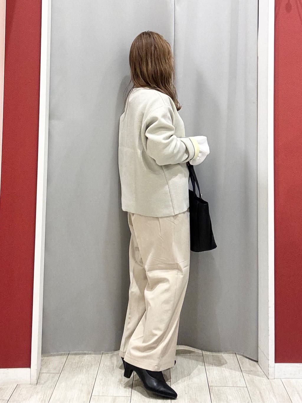 shioさんの「SHOO･LA･RUE｜【洗濯機可/S-LL】品良くきまる 配色カーディガン」を使ったコーディネート