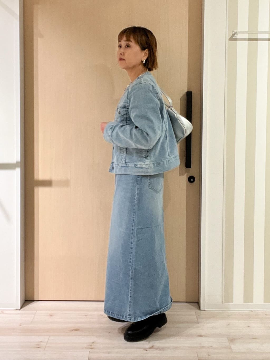 ぷくりんさんの「SHOO･LA･RUE｜【SHOO・LA・RUE DENIM】シンプルだから使いやすい Aラインスカート」を使ったコーディネート